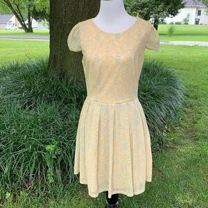 Francesca’s Miami Yellow Lace Overlay Dress M